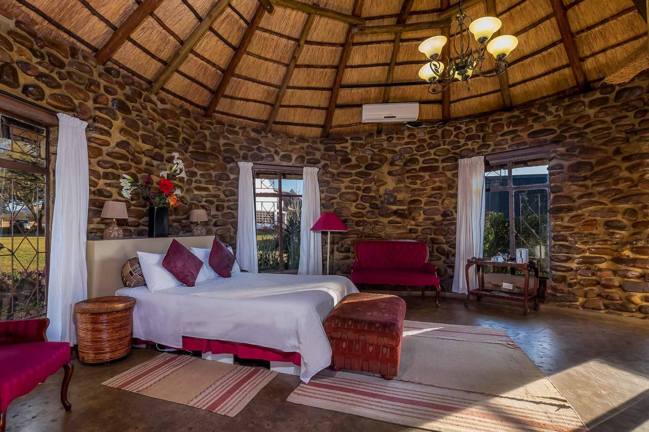 Mokoya Lodge *